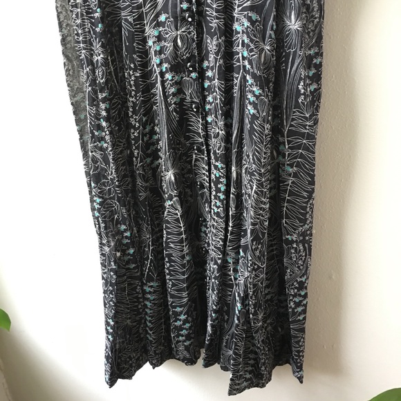 Vintage Sheer Embroidered Dress with Belt. Size 8/10 - Picture 5 of 8